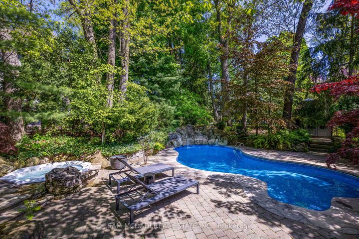 Photo 36 at 1273 Queen Victoria Avenue, Lorne Park, Mississauga