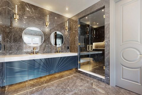 Photo 17 at 152 Olde Bayview Avenue, Oak Ridges Lake Wilcox, Richmond Hill
