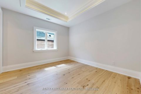 Photo 27 at 152 Olde Bayview Avenue, Oak Ridges Lake Wilcox, Richmond Hill