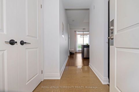 Photo 3 at 709 - 12 Woodstream Boulevard, Vaughan Grove, Vaughan