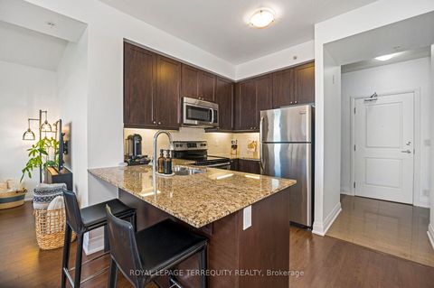 Photo 5 at 709 - 12 Woodstream Boulevard, Vaughan Grove, Vaughan