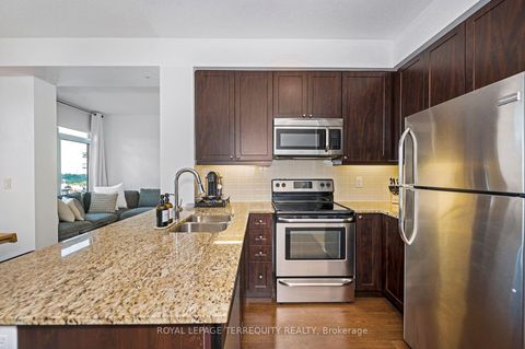 Photo 8 at 709 - 12 Woodstream Boulevard, Vaughan Grove, Vaughan