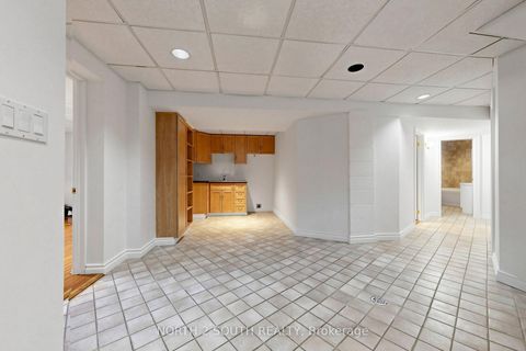 Photo 19 at 263 Thistle Down Boulevard, Beaumonde Heights, Toronto