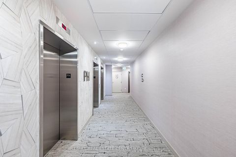 Photo 1 at ph01 - 10 Eva Road, Etobicoke West Mall, Toronto