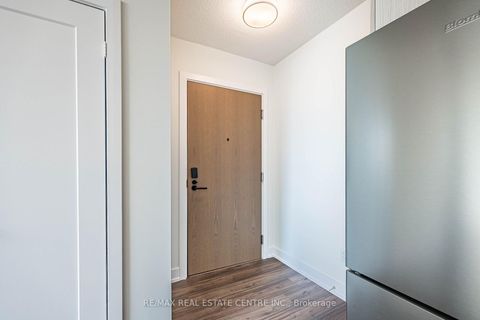 Photo 3 at ph01 - 10 Eva Road, Etobicoke West Mall, Toronto