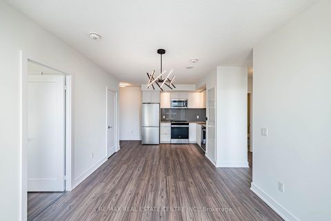 Photo 14 at ph01 - 10 Eva Road, Etobicoke West Mall, Toronto