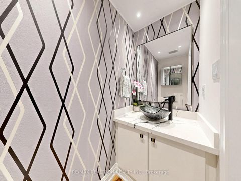 Photo 12 at 68 Dallimore Circle, Don Mills, Toronto