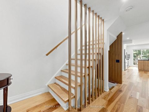 Photo 13 at 68 Dallimore Circle, Don Mills, Toronto