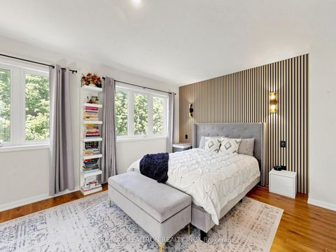 Photo 15 at 68 Dallimore Circle, Don Mills, Toronto