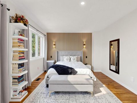 Photo 17 at 68 Dallimore Circle, Don Mills, Toronto