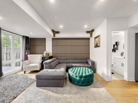 Photo 29 at 68 Dallimore Circle, Don Mills, Toronto