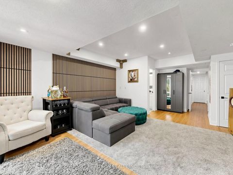 Photo 30 at 68 Dallimore Circle, Don Mills, Toronto
