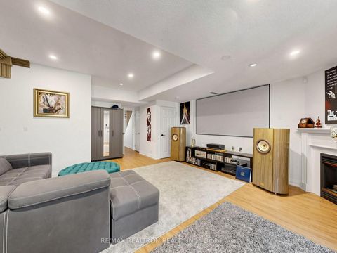 Photo 32 at 68 Dallimore Circle, Don Mills, Toronto