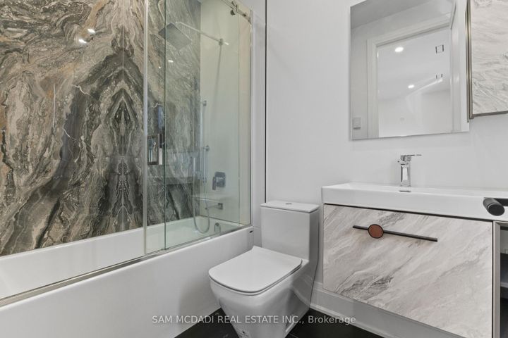 Photo 25 at 9 Earl Street, Streetsville, Mississauga