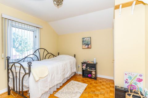 Photo 24 at 201 KING Street, Weston, Toronto