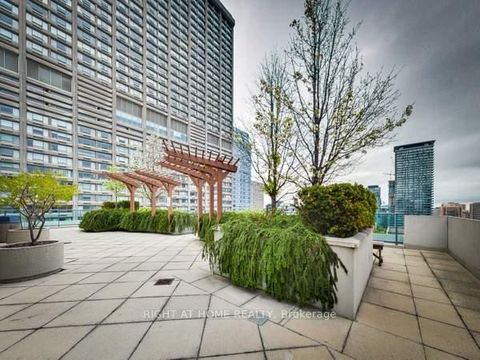 Photo 6 at 1907 - 1121 Bay Street, Bay Street Corridor, Toronto
