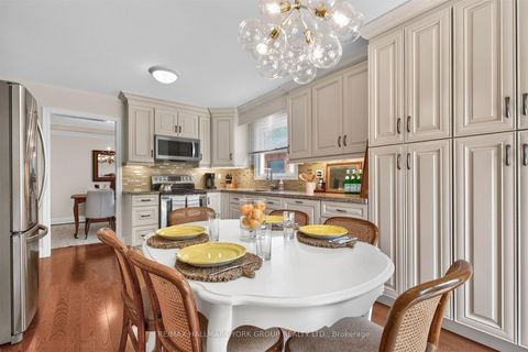 Photo 15 at 263 John Bowser Crescent, Glenway Estates, Newmarket