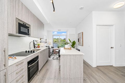 Photo 5 at 421 - 286 Main Street, Danforth, Toronto