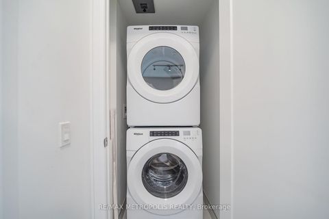 Photo 17 at 421 - 286 Main Street, Danforth, Toronto
