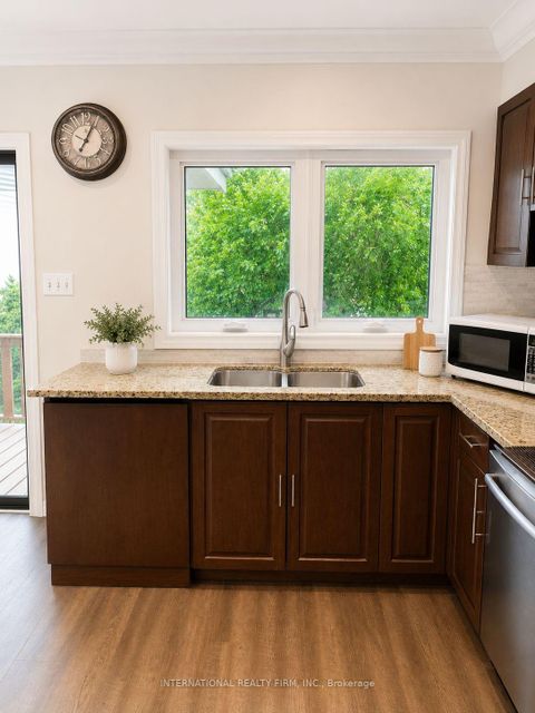 Photo 1 at 36 Ridge Road, CFB, Toronto
