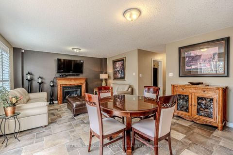 Photo 3 at 35 Benjamin Lane, Painswick South, Barrie