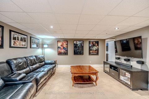 Photo 16 at 35 Benjamin Lane, Painswick South, Barrie