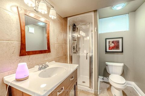 Photo 19 at 35 Benjamin Lane, Painswick South, Barrie