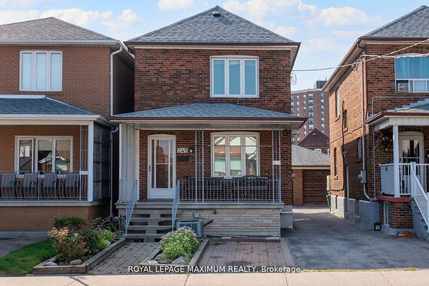 245 Belgravia Avenue, Belgravia, Toronto 