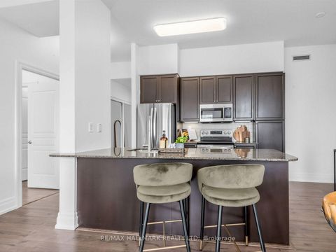 Photo 11 at LPH3 - 777 Steeles Avenue W, Newtonbrook West, Toronto