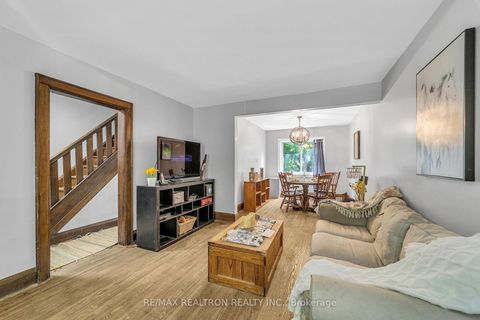 Photo 4 at 327 Deloraine Avenue, Lawrence Park North, Toronto