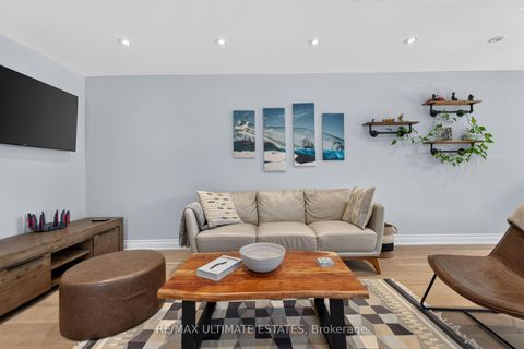 Photo 3 at 325 Goldenwood Road, Steeles, Toronto