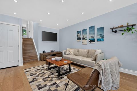 Photo 4 at 325 Goldenwood Road, Steeles, Toronto