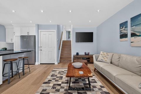 Photo 5 at 325 Goldenwood Road, Steeles, Toronto