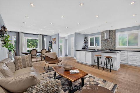 Photo 11 at 325 Goldenwood Road, Steeles, Toronto
