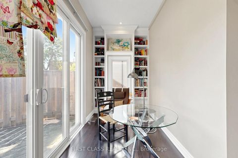 Photo 18 at 18 Yonge Boulevard, Lawrence Park North, Toronto
