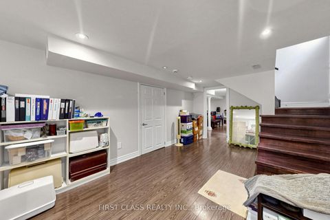 Photo 27 at 18 Yonge Boulevard, Lawrence Park North, Toronto