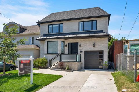 Photo 1 at 136 Glenwood Crescent, Parkview, Toronto
