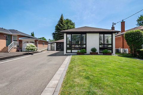 Photo 1 at 17 Sigmont Road, West Deane, Toronto