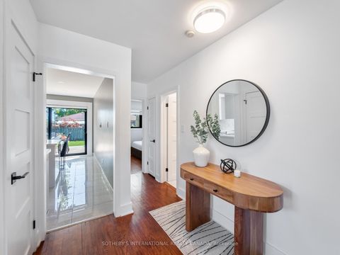 Photo 4 at 17 Sigmont Road, West Deane, Toronto