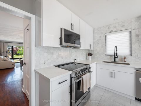 Photo 12 at 17 Sigmont Road, West Deane, Toronto