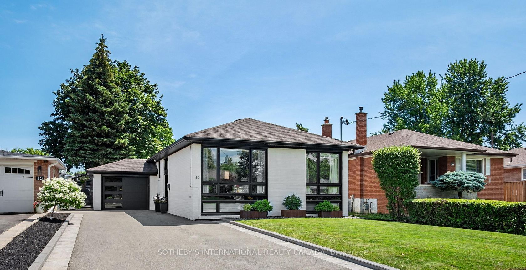 17 Sigmont Road, West Deane, Toronto 