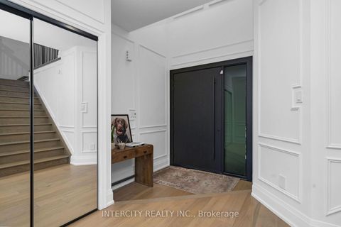 Photo 3 at 105 Via Carmine Avenue, Sonoma Heights, Vaughan