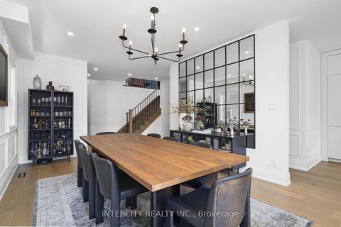 Photo 7 at 105 Via Carmine Avenue, Sonoma Heights, Vaughan