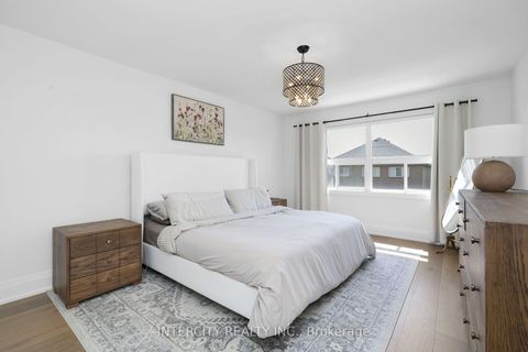Photo 20 at 105 Via Carmine Avenue, Sonoma Heights, Vaughan