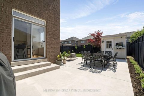 Photo 27 at 105 Via Carmine Avenue, Sonoma Heights, Vaughan