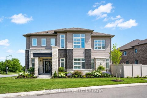 Photo 3 at 38 Bud Leggett Crescent, Keswick South, Georgina