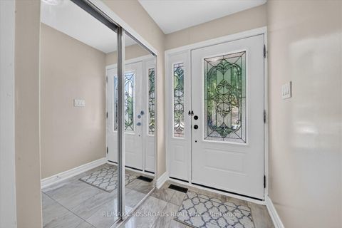 Photo 11 at 10 Gillbank Crescent S, Morningside, Toronto