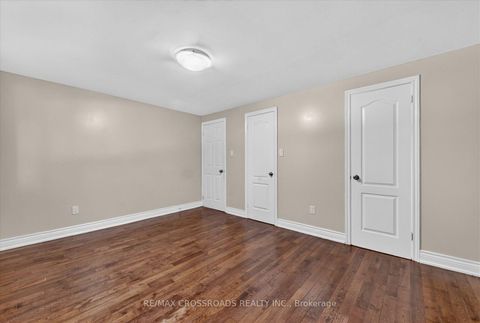Photo 25 at 10 Gillbank Crescent S, Morningside, Toronto