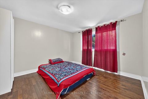 Photo 29 at 10 Gillbank Crescent S, Morningside, Toronto