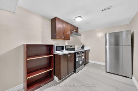Photo 35 at 10 Gillbank Crescent S, Morningside, Toronto